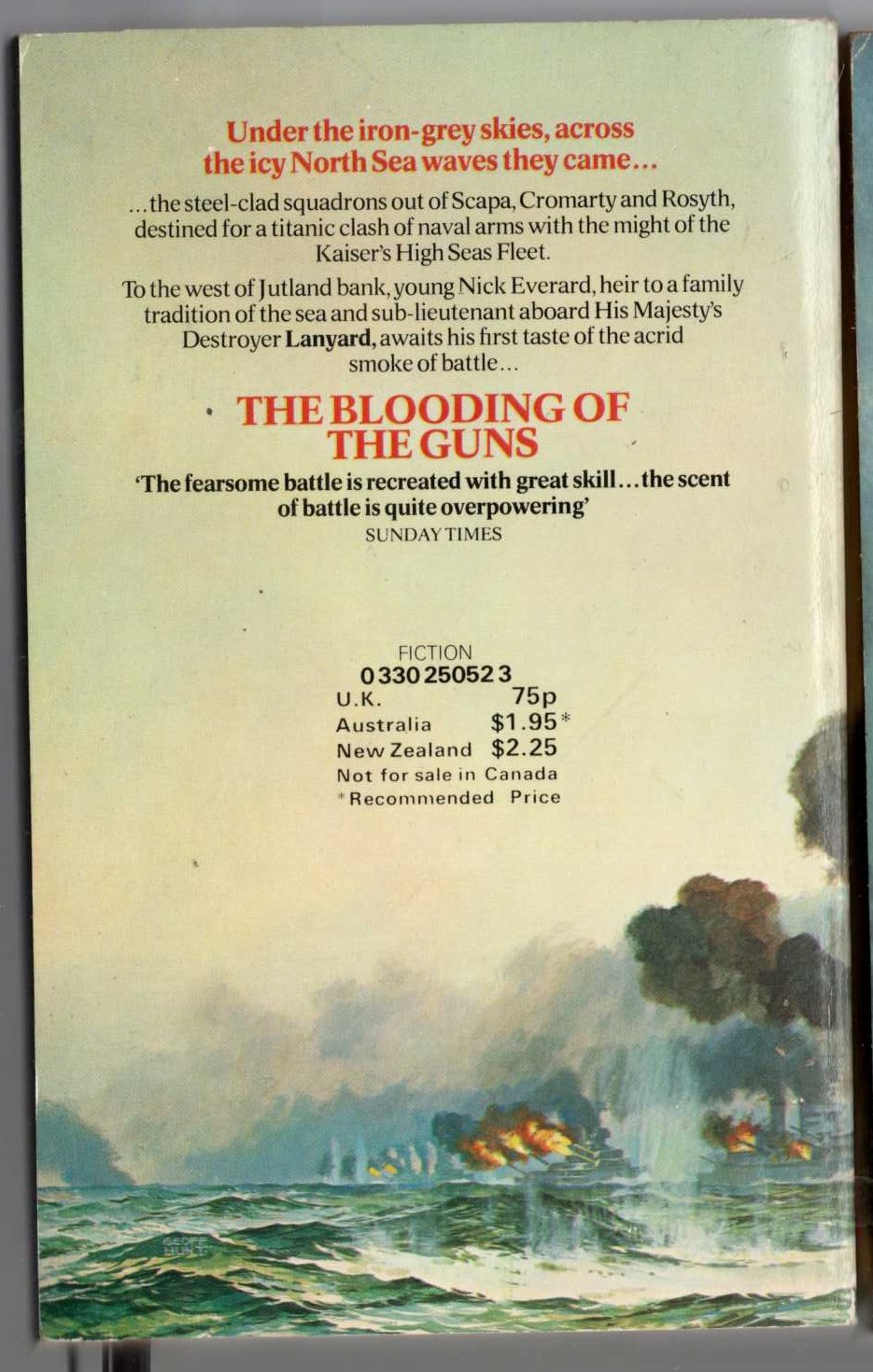 E.B. White  STUART LITTLE magnified rear book cover image