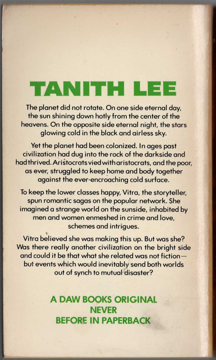 Tanith Lee  DAY BY NIGHT magnified rear book cover image