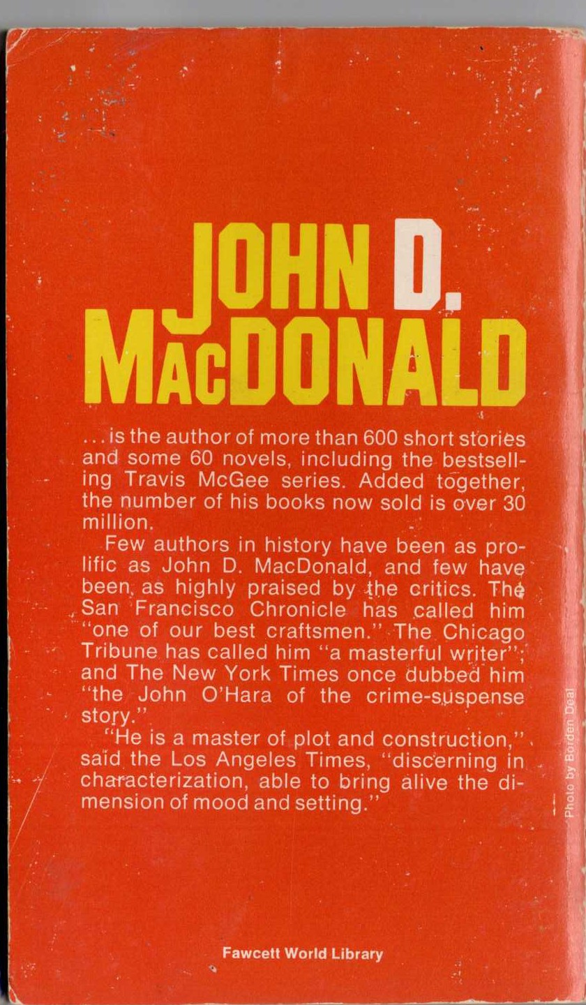 John D. MacDonald  END OF THE TIGER magnified rear book cover image