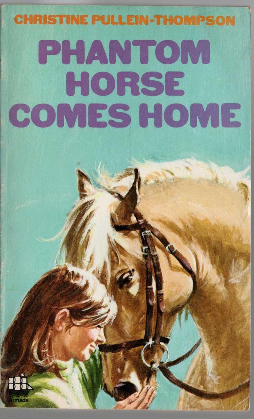 Christine Pullein-Thompson  PHANTOM HORSE COMES HOME front book cover image