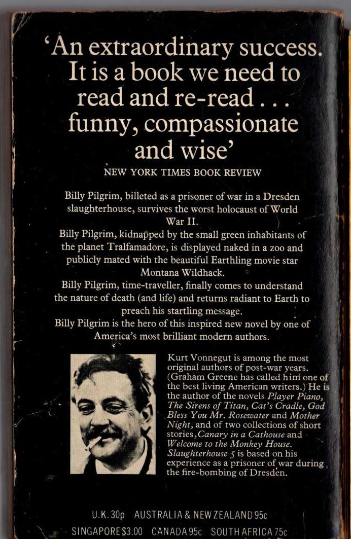 Kurt Vonnegut  SLAUGHTERHOUSE 5 magnified rear book cover image