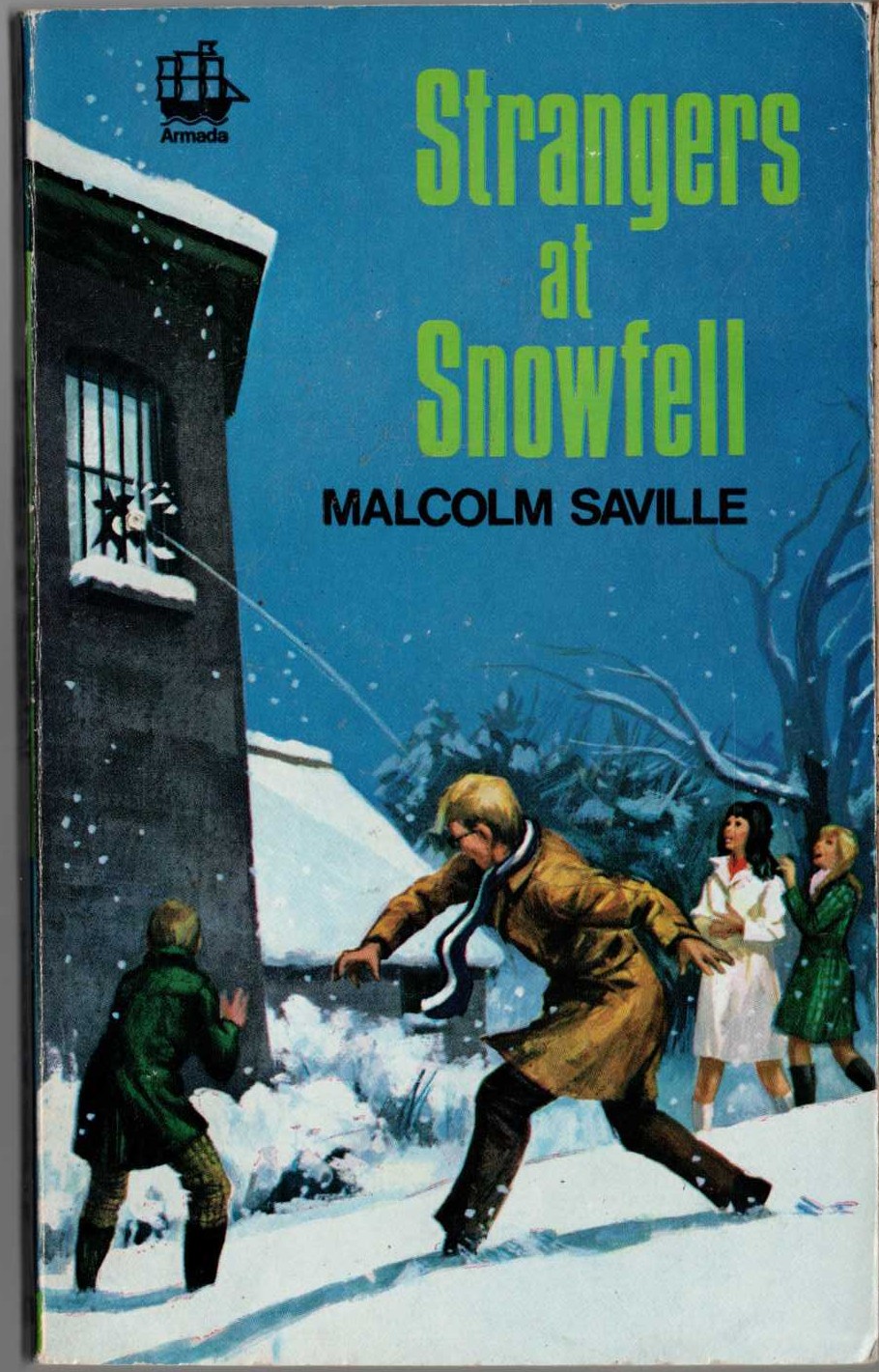 Malcolm Saville  STRANGERS AT SNOWFELL front book cover image