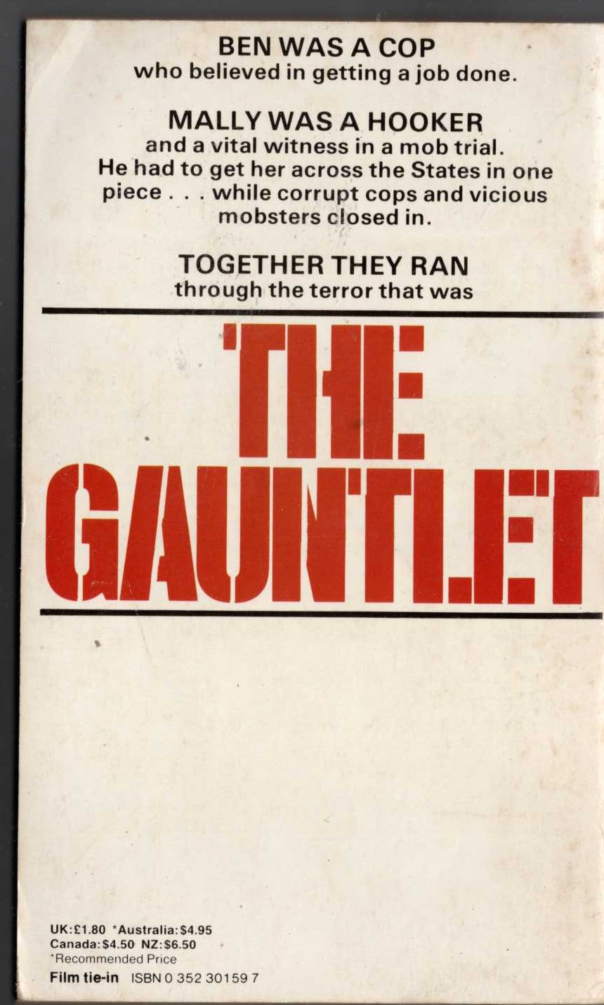 THE GAUNTLET (Clint Eastwood) magnified rear book cover image