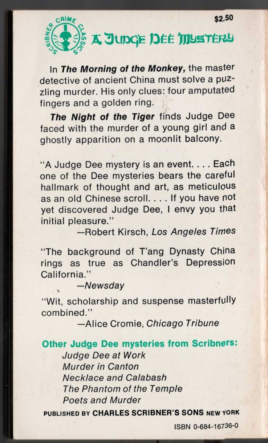 Robert van Gulik  THE MONKEY AND THE TIGER magnified rear book cover image