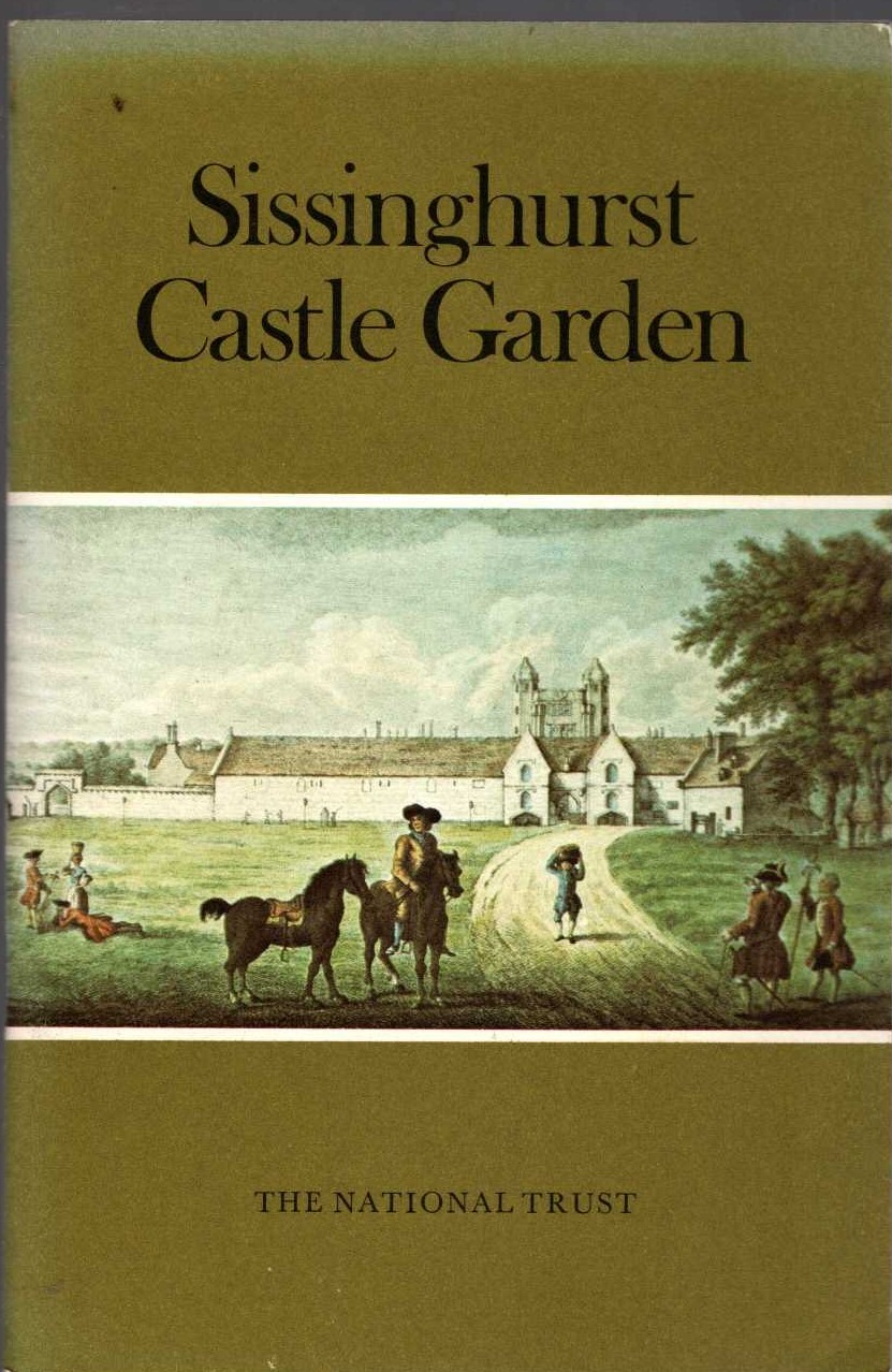 \ SISSINGHURST CASTLE GARDEN by The National Trust front book cover image