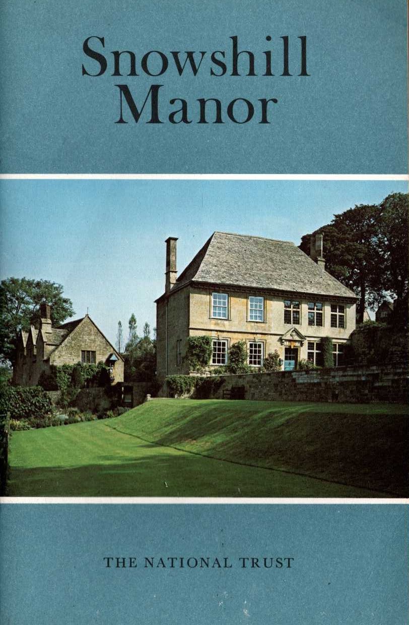 \ SNOWSHILL MANOR by The National Trust front book cover image