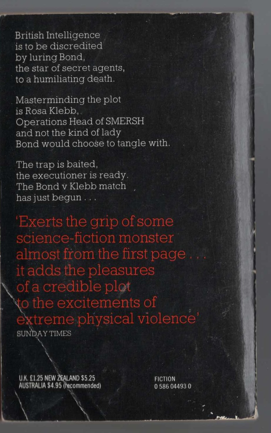 Ian Fleming  FROM RUSSIA WITH LOVE magnified rear book cover image