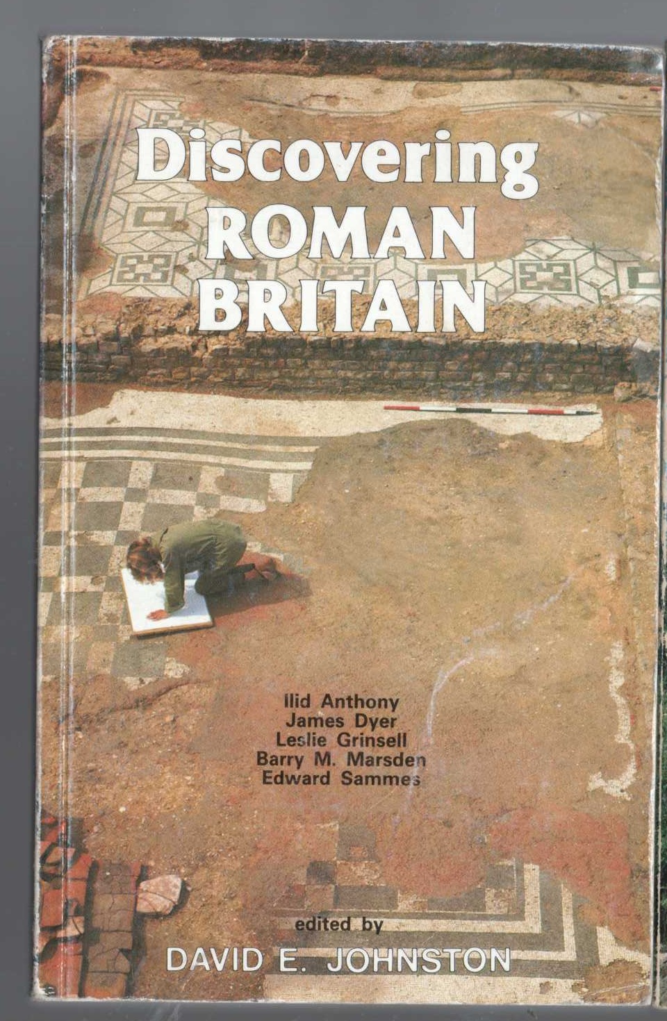 ROMAN BRITAIN, Discovering by David E.Johnston front book cover image