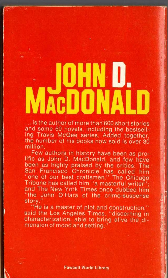 John D. MacDonald  END OF THE TIGER magnified rear book cover image