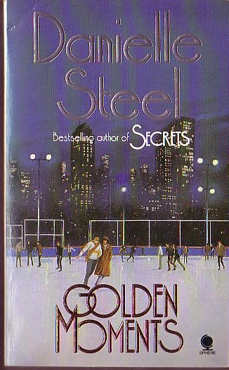 Danielle Steel  GOLDEN MOMENTS front book cover image
