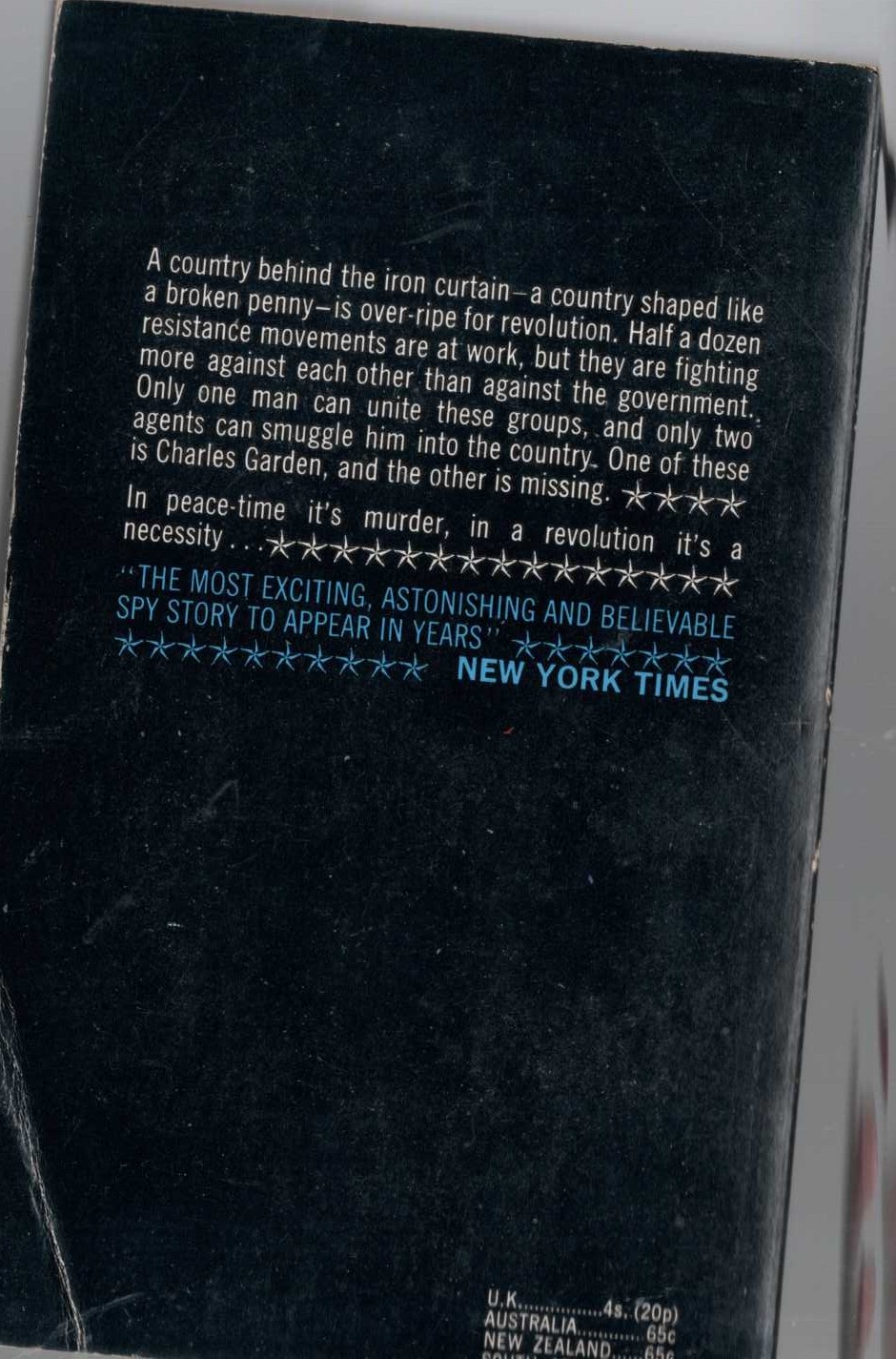 Julian Symons  THE BROKEN PENNY magnified rear book cover image