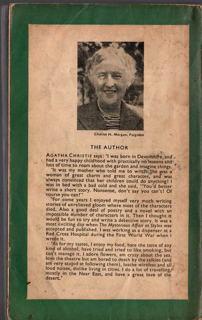 Agatha Christie  THE MYSTERY OF THE BLUE TRAIN magnified rear book cover image