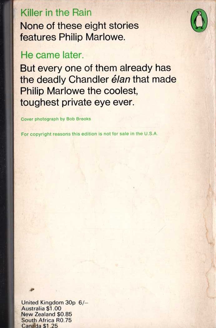 Raymond Chandler  KILLER IN THE RAIN magnified rear book cover image