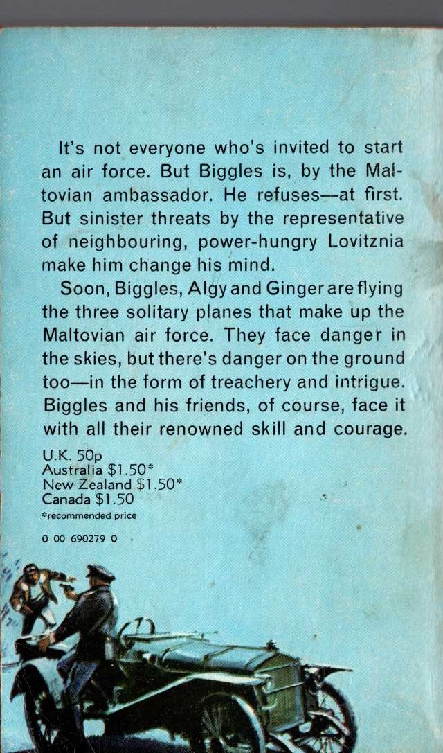 Captain W.E. Johns  BIGGLES GOES TO WAR magnified rear book cover image