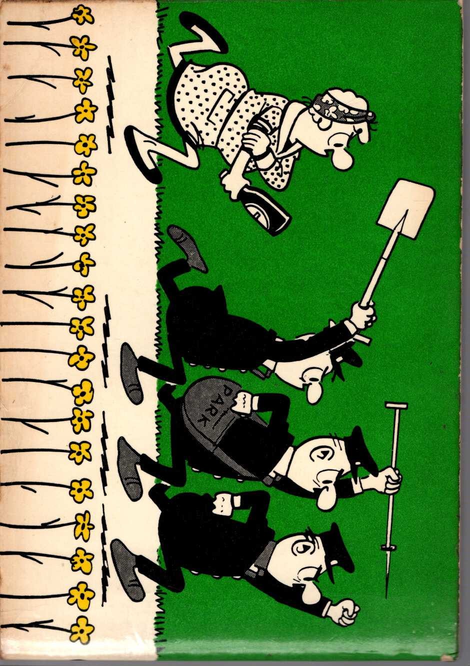 Reg Smythe  ANDY CAPP PICKS HIS FAVOURITES magnified rear book cover image