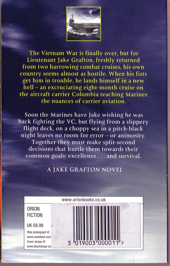 Stephen Coonts  THE INTRUDERS magnified rear book cover image