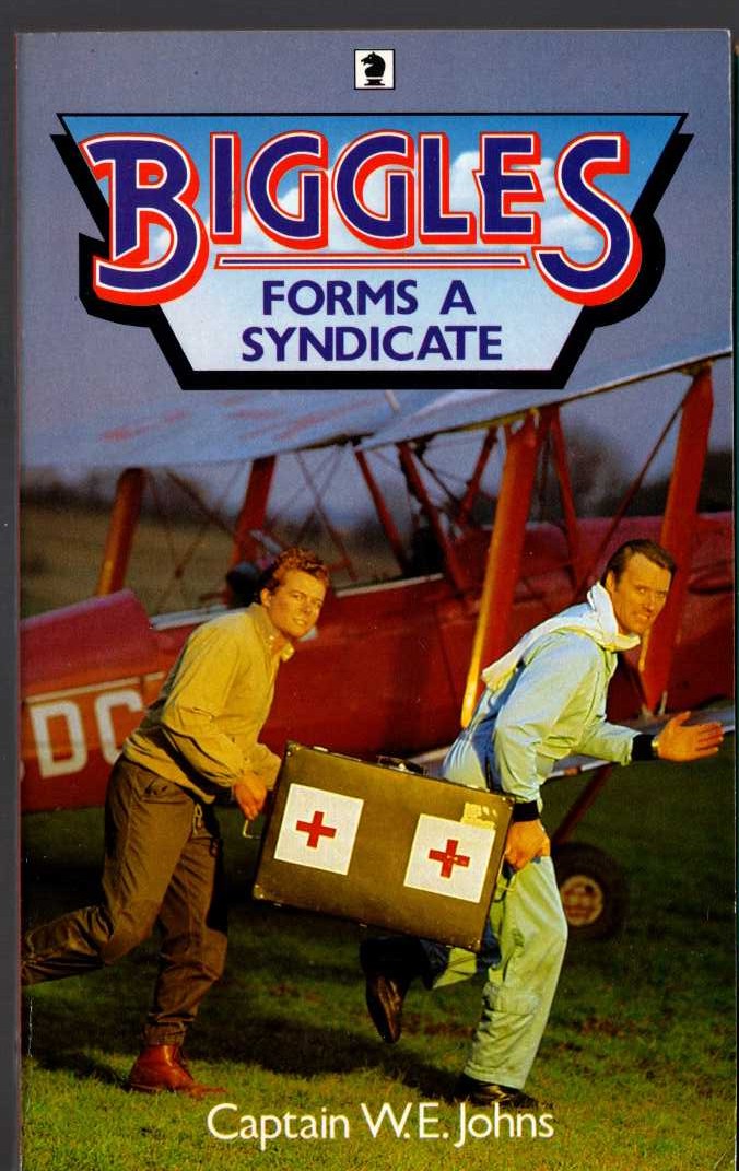 Captain W.E. Johns  BIGGLES FORMS A SYNDICATE front book cover image