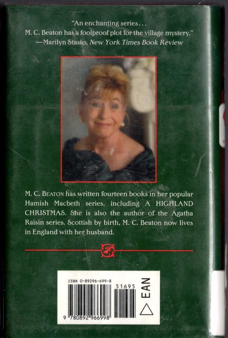 A HIGHLAND CHRISTMAS magnified rear book cover image