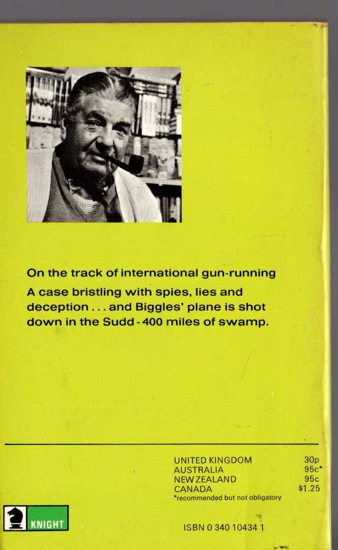 Captain W.E. Johns  BIGGLES AND THE GUN-RUNNERS magnified rear book cover image