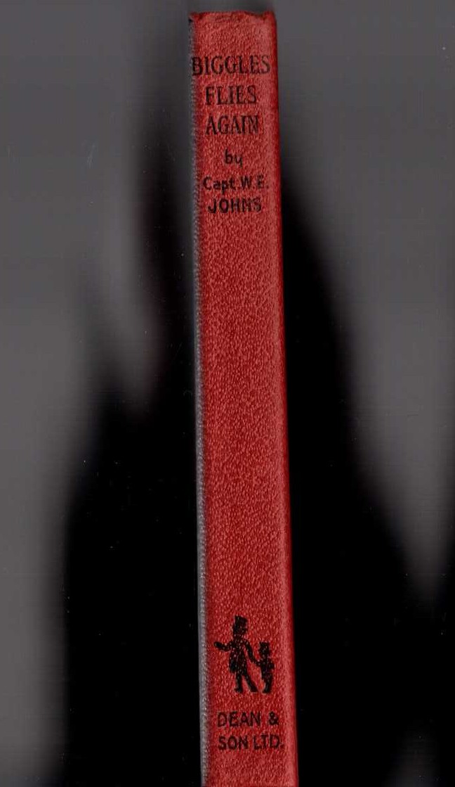 BIGGLES FLIES AGAIN front book cover image