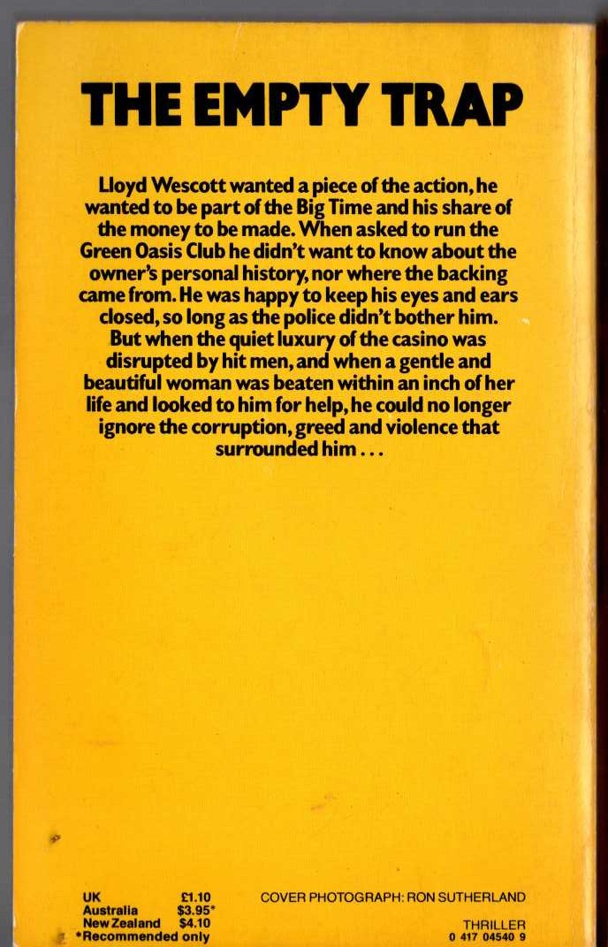 John D. MacDonald  THE EMPTY TRAP magnified rear book cover image