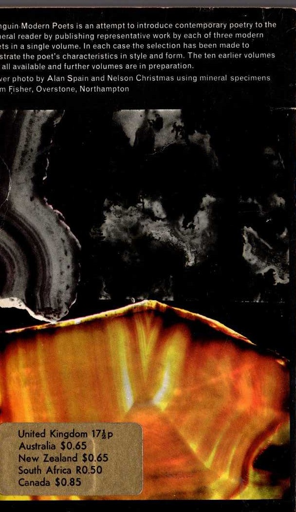 PENGUIN MODERN POETS 11 magnified rear book cover image