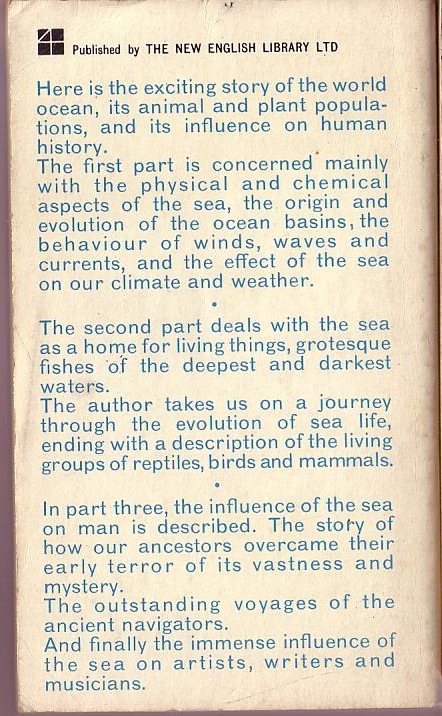Richard Carrington  A BIOGRAPHY OF THE SEA magnified rear book cover image