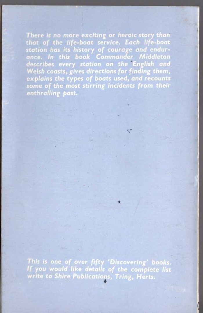 E.W. MIddleton  DISCOVERING LIFE-BOATS magnified rear book cover image