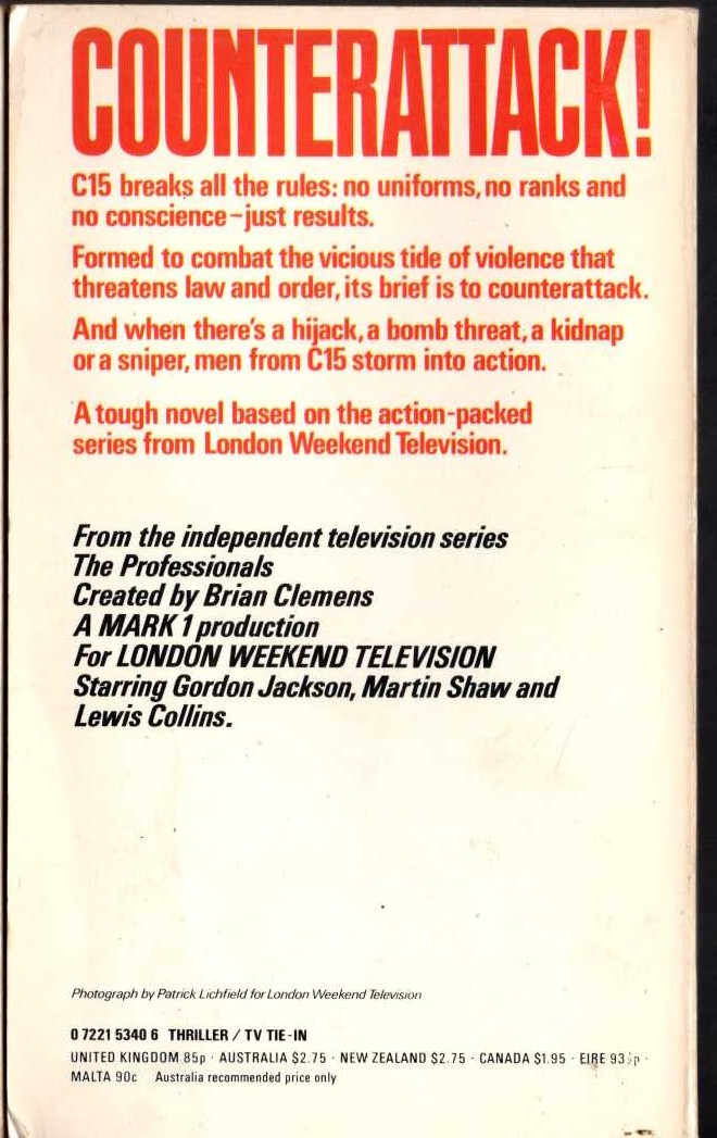 Ken Blake  THE PROFESSIONALS 1: WHERE THE JUNGLE ENDS magnified rear book cover image