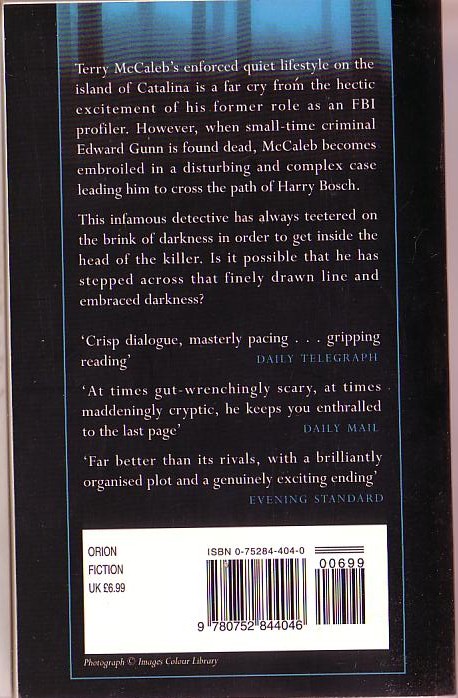 Michael Connelly  A DARKNESS MORE THAN NIGHT magnified rear book cover image