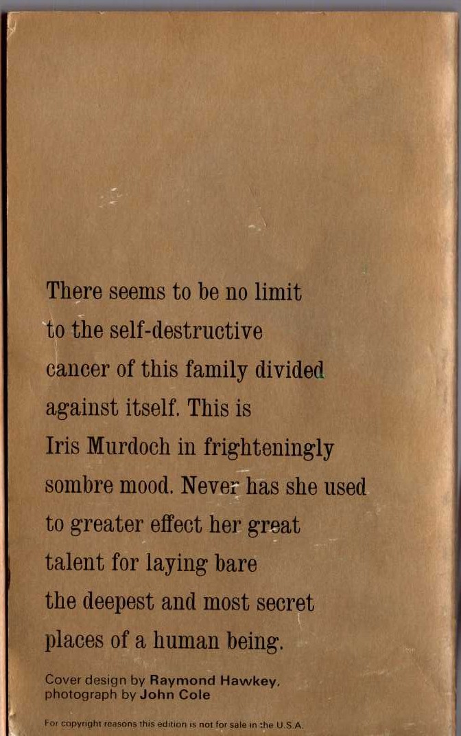 Iris Murdoch  THE ITALIAN GIRL magnified rear book cover image