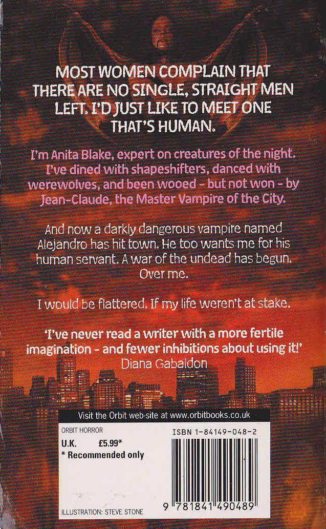 Laurell K. Hamilton  CIRCUS OF THE DAMNED magnified rear book cover image