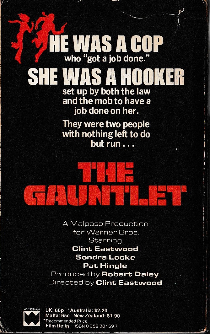 THE GAUNTLET (Clint Eastwood) magnified rear book cover image