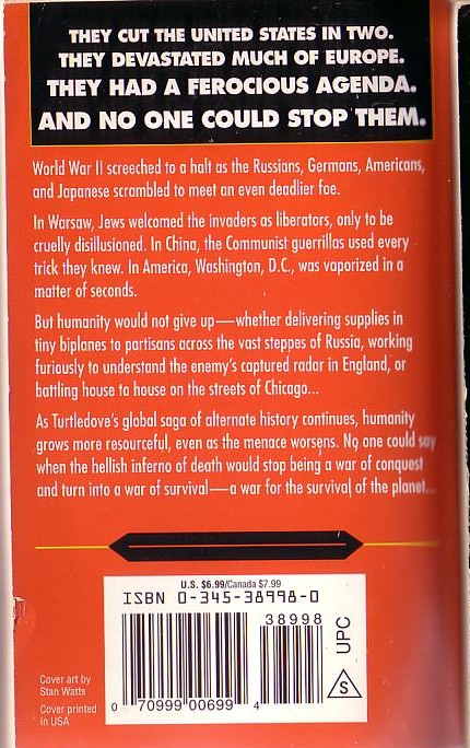 Harry Turtledove  WORLDWAR: TILTING THE BALANCE magnified rear book cover image