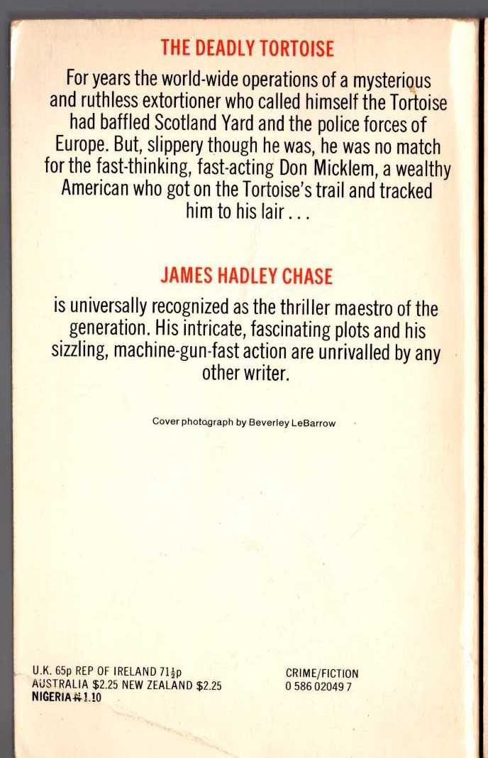 James Hadley Chase  MISSION TO SIENA magnified rear book cover image
