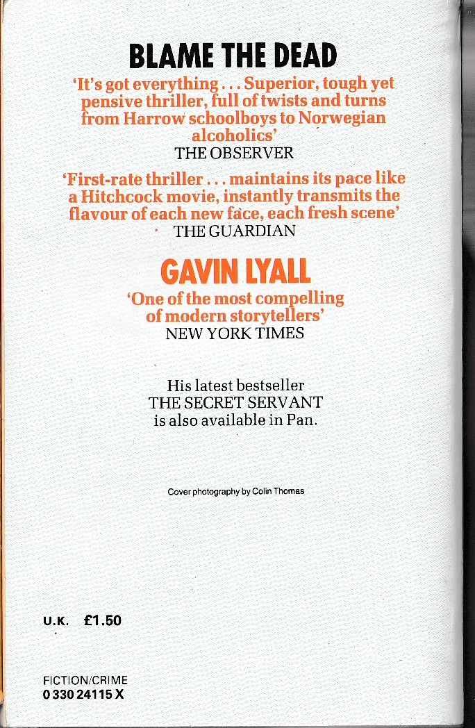 Gavin Lyall  BLAME THE DEAD magnified rear book cover image