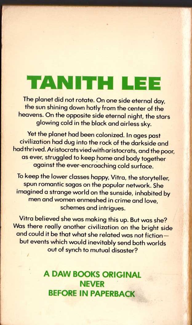 Tanith Lee  DAY BY NIGHT magnified rear book cover image
