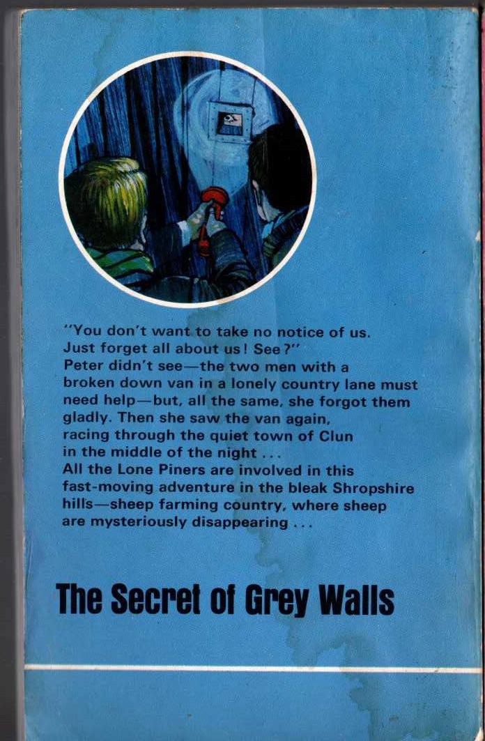 Malcolm Saville  THE SECRET OF GREY WALLS magnified rear book cover image