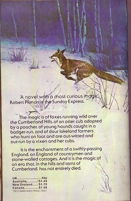 Joyce Stranger  THE RUNNING FOXES magnified rear book cover image