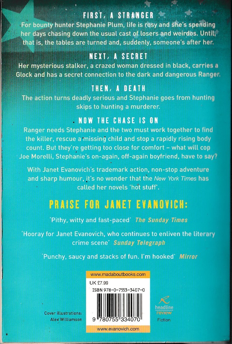 Janet Evanovich  TWELVE SHARP magnified rear book cover image
