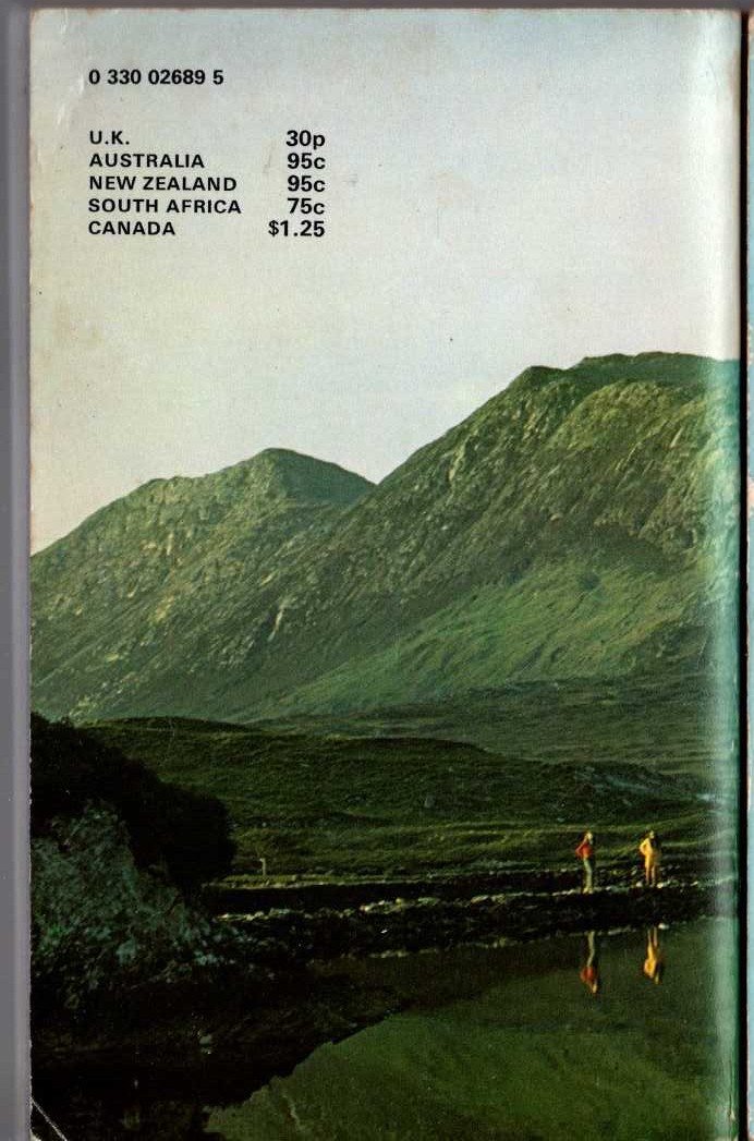 Walter Macken  THE COLL DOLL and other stories magnified rear book cover image