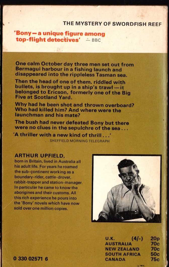 Arthur Upfield  THE MYSTERY OF SWORDFISH REEF magnified rear book cover image