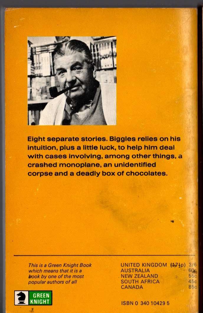 Captain W.E. Johns  BIGGLES INVESTIGATES magnified rear book cover image