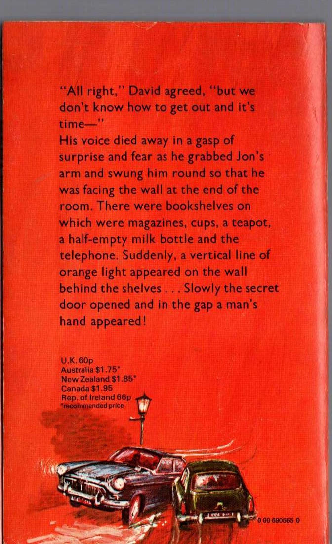 Malcolm Saville  LONE PINE LONDON magnified rear book cover image