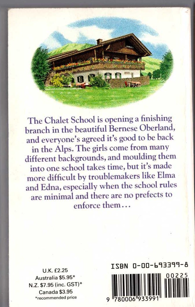 Elinor M. Brent-Dyer  THE CHALET SCHOOL IN OBERLAND magnified rear book cover image