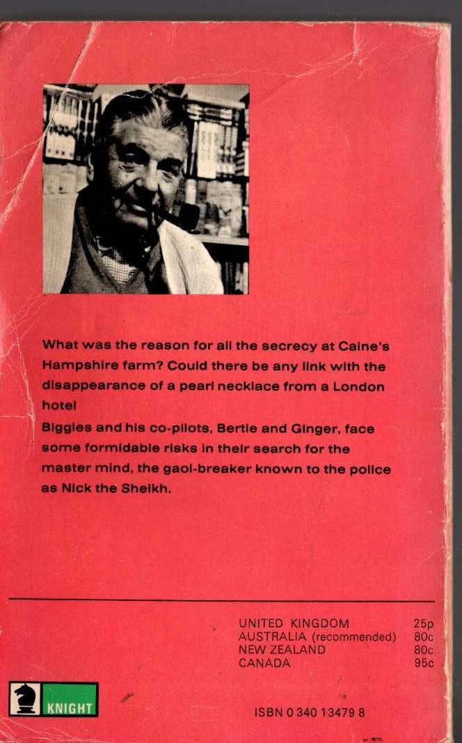 Captain W.E. Johns  BIGGLES IN THE UNDERWORLD magnified rear book cover image