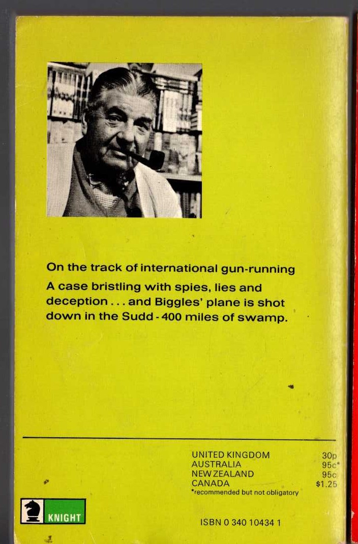 Captain W.E. Johns  BIGGLES AND THE GUN-RUNNERS magnified rear book cover image