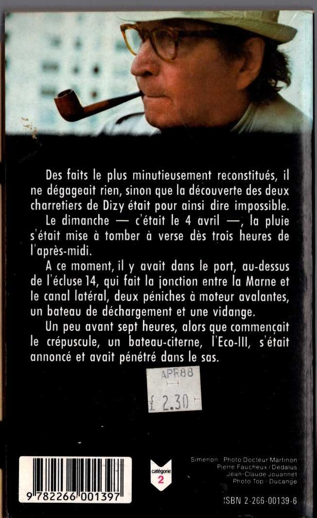 Georges Simenon  LE CHARRETIER DE LA PROVIDENCE magnified rear book cover image