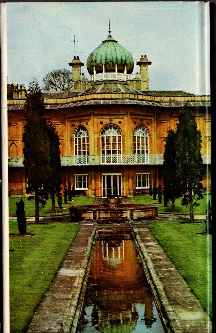 GLOUCESTERSHIRE: THE COTSWOLDS magnified rear book cover image