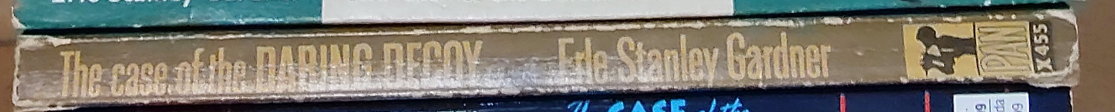 Erle Stanley Gardner  THE CASE OF THE DARING DECOY spine of book image